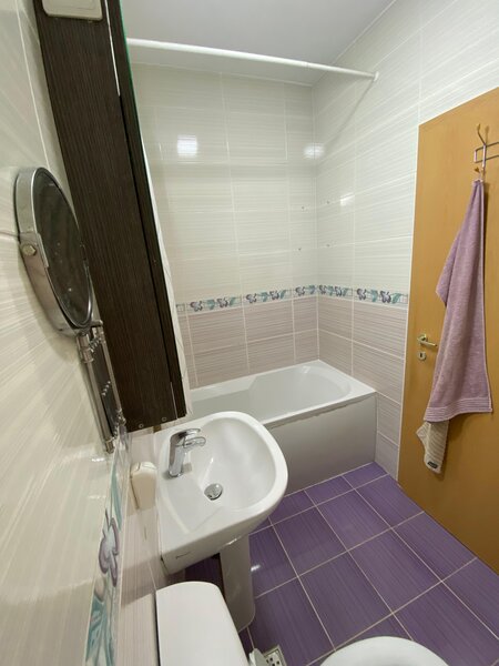 Titan - Auchan Titan